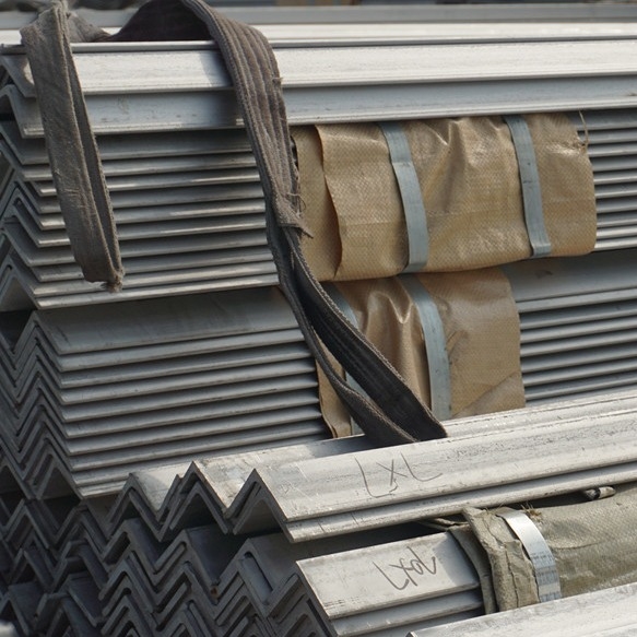 316 304 égal inégal de la cornière d'acier inoxydable 30*30*3mm 50*50*5mm