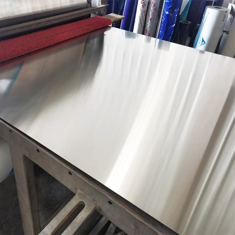Tôle Inox 304 - Épaisseur 1 Mm, Dimensions 500x200 Cm, Surface Lisse, Multi-usages